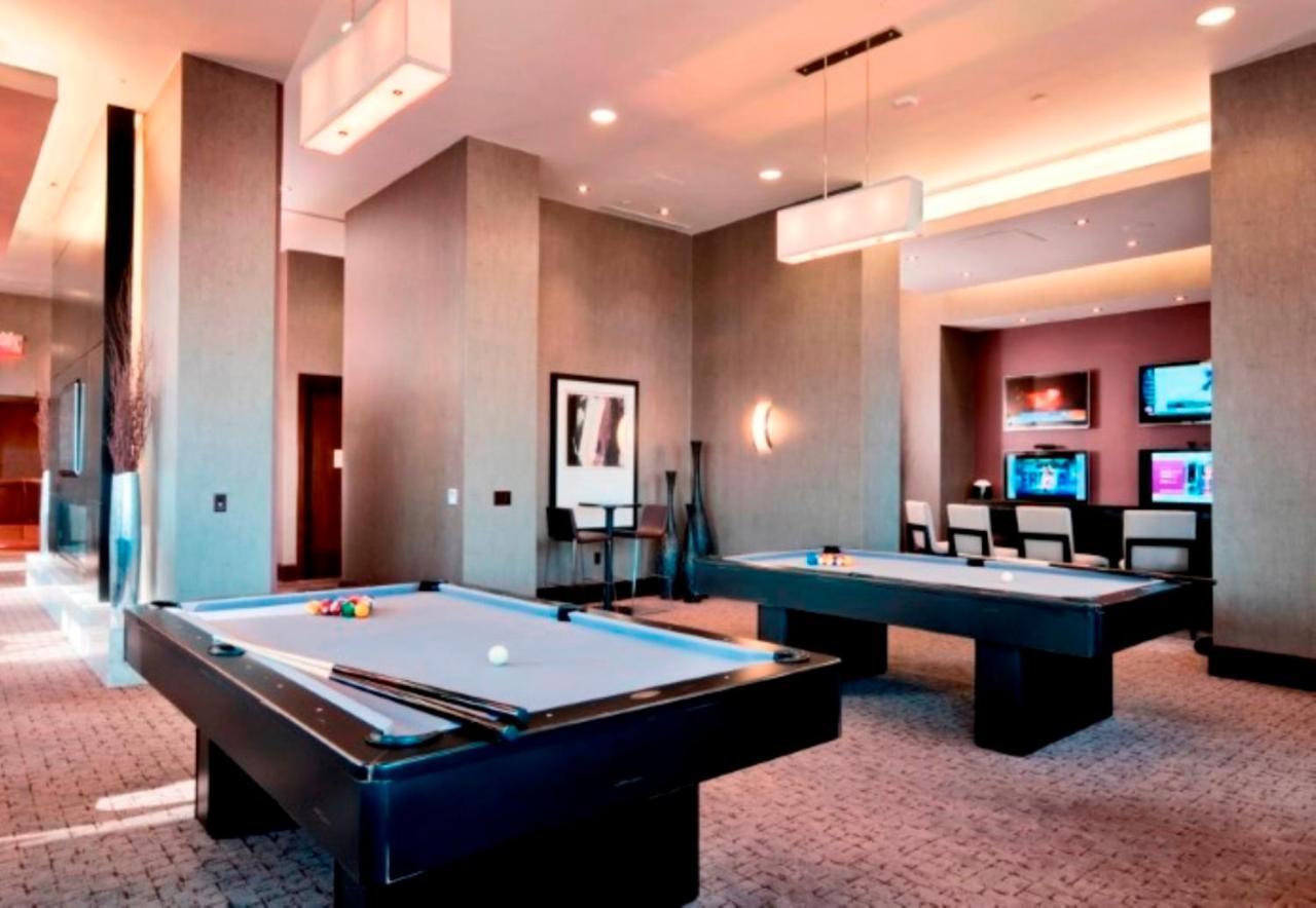 Bluebird Suites Near Newport Centre เจอร์ซีย์ซิตี้ ภายนอก รูปภาพ